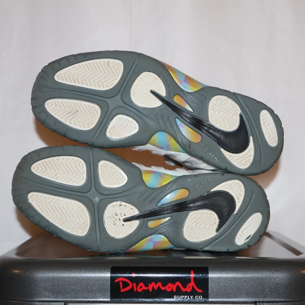 Nike Little Posite One GS "Rainbow Pixel" - Picture 6 of 9